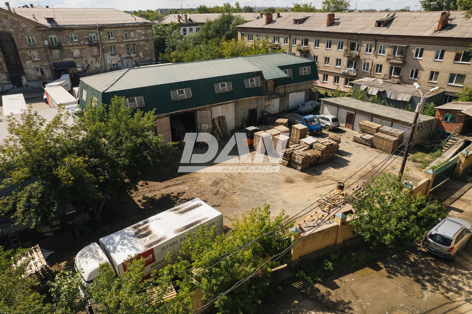 Земельный участок 1500 м²