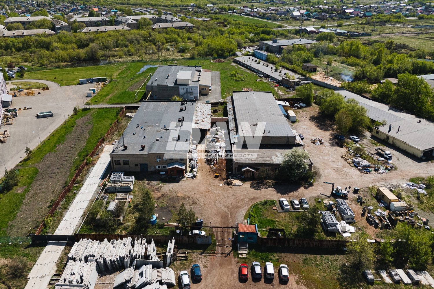 Производственное помещение 2557 м²