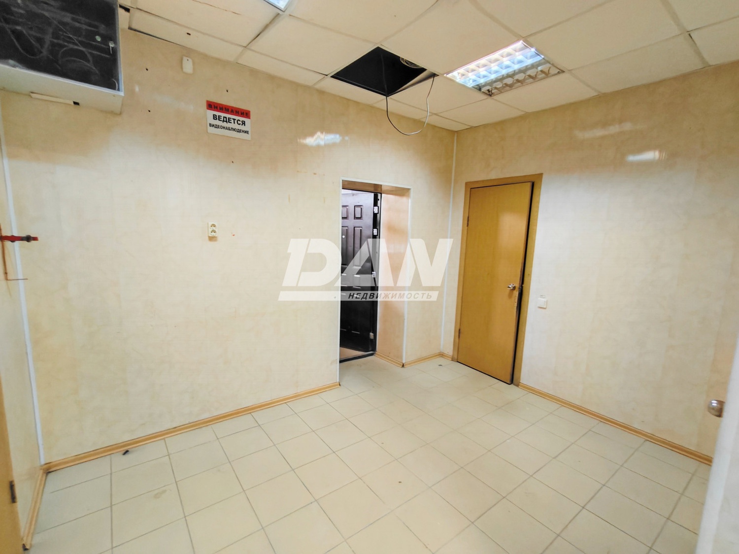 Склад 891,8 м²