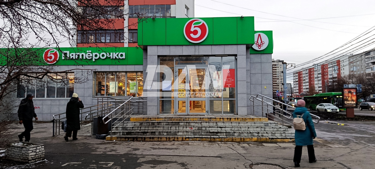 Торговое помещение 312,3 м²