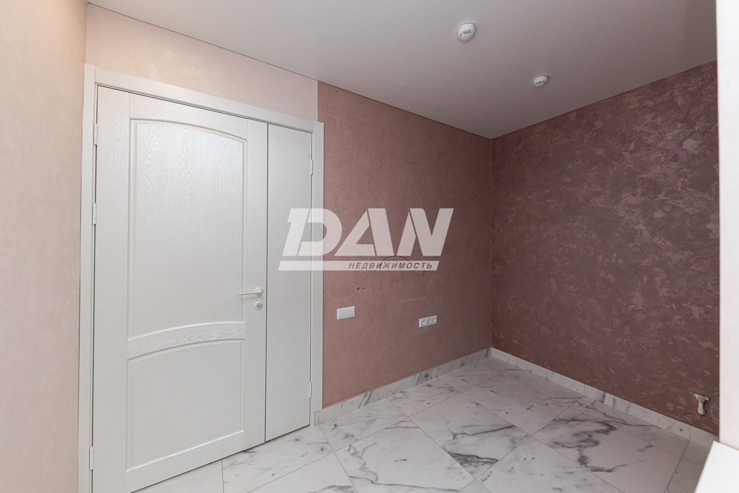 Помещение свободного назначения 93 м²