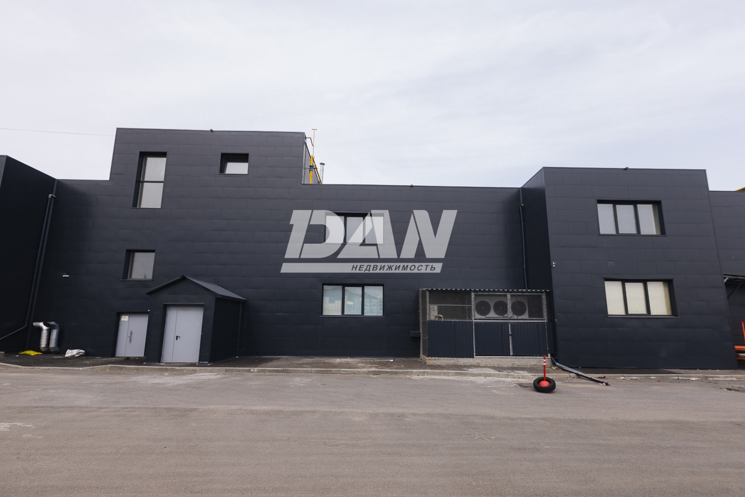 Помещение свободного назначения 100 м²