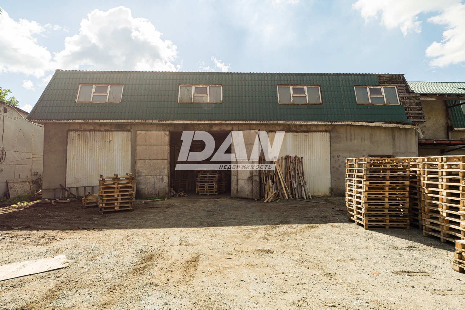 Производственное помещение 812 м²