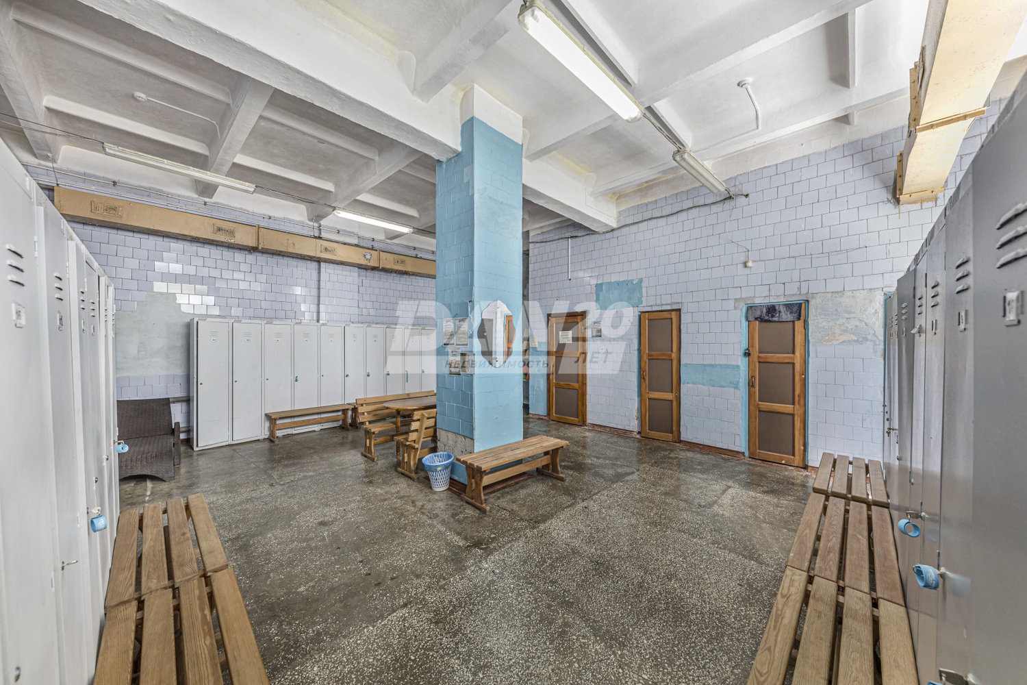 Помещение свободного назначения 818,6 м²