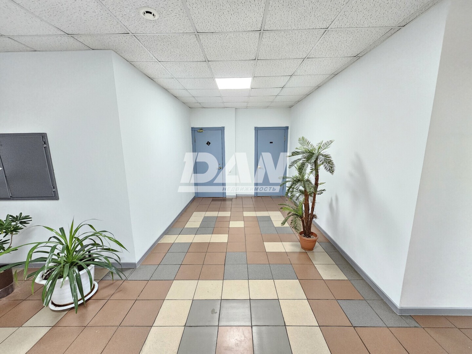 Офис 1050,9 м²