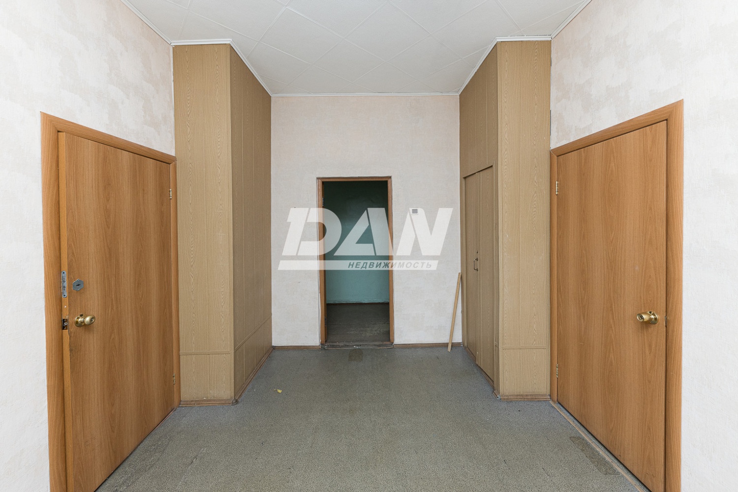 Торговая площадь 203 м²