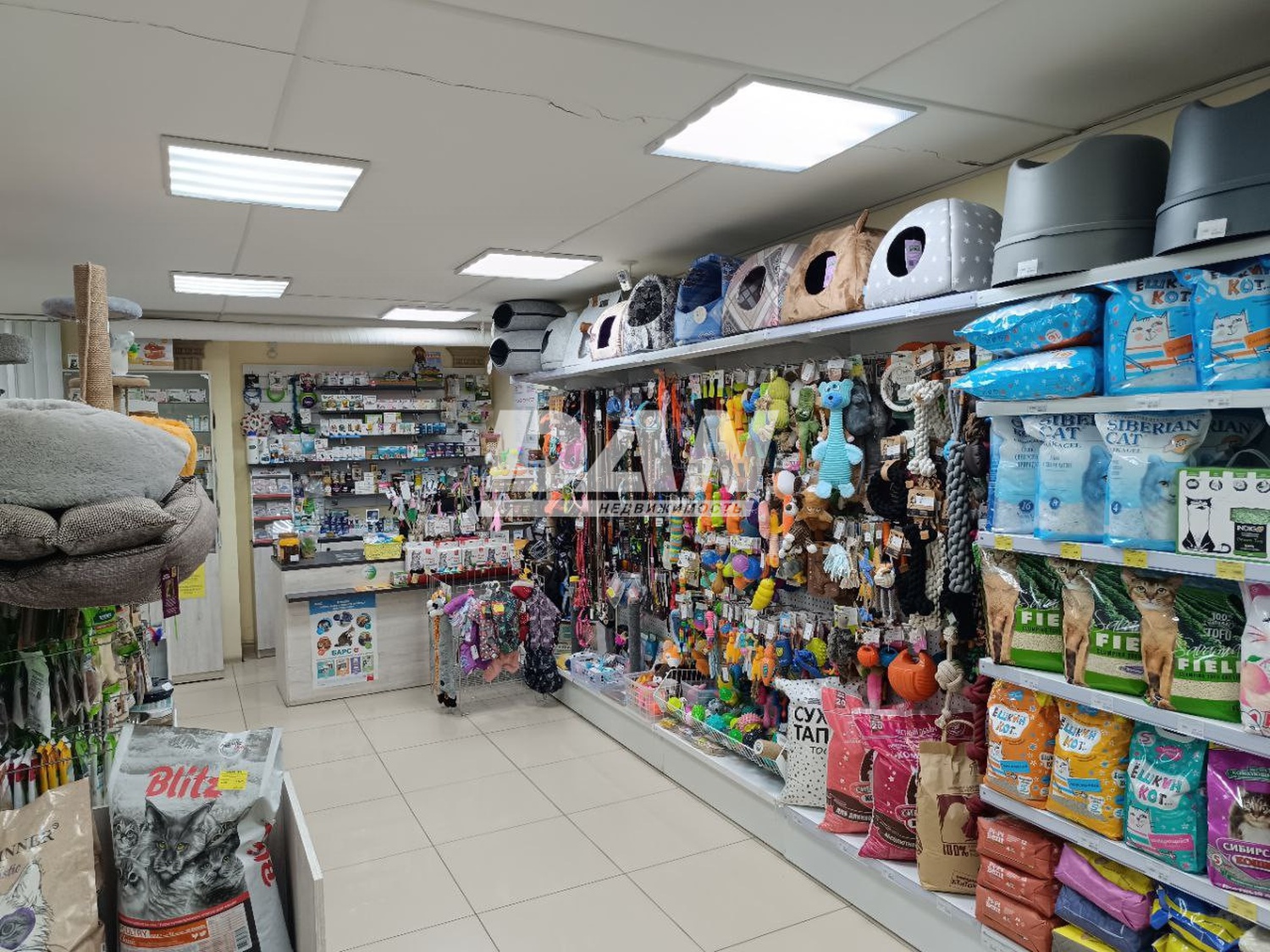 Торговое помещение 120 м²