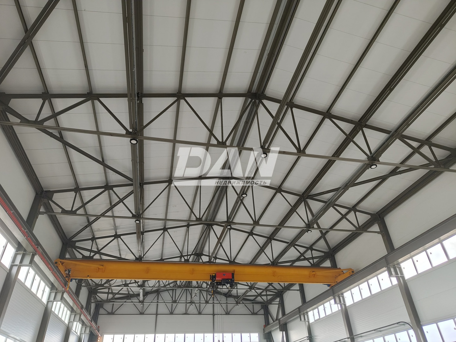 Производственное помещение 900 м²
