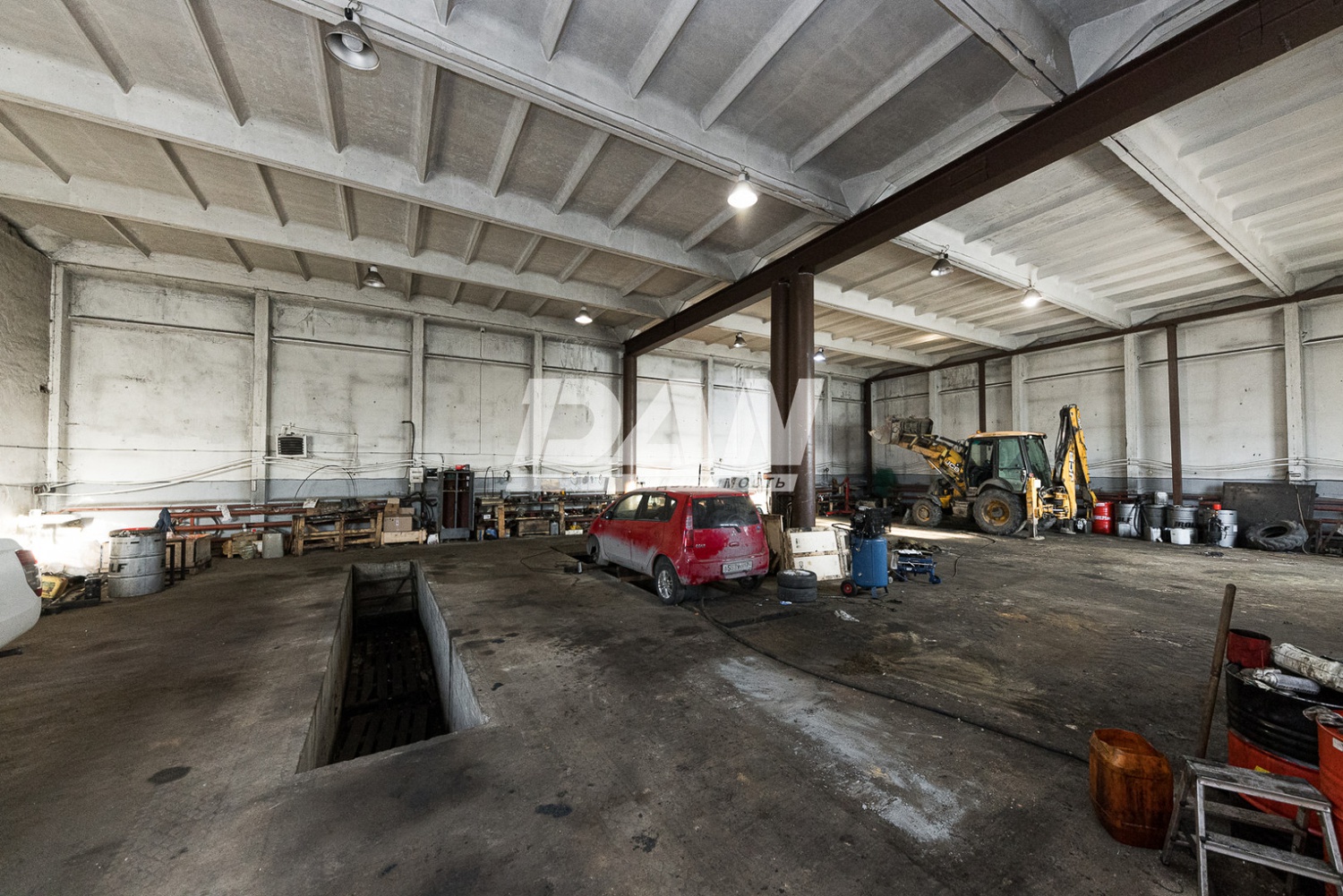 Склад 1150 м²