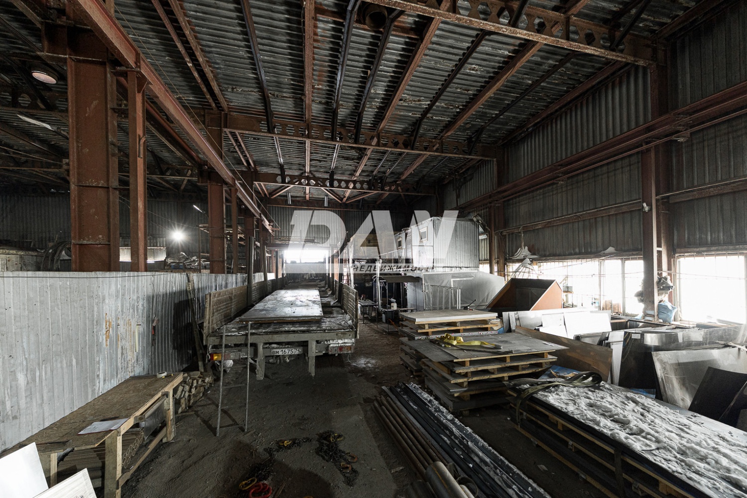 Производственное помещение 1902 м²