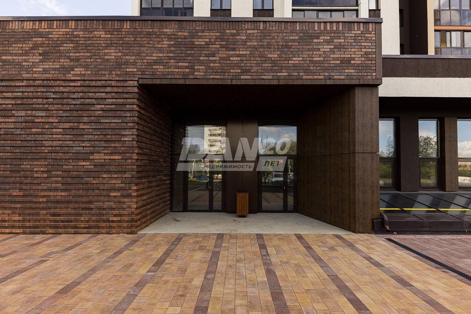 Торговое помещение 270 м²