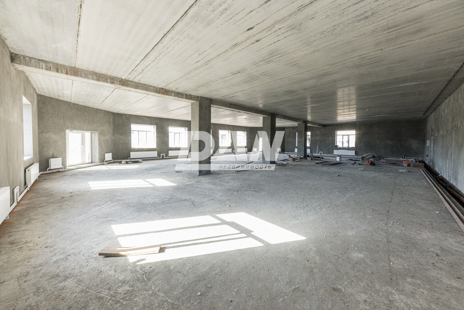 Торговое помещение 461 м²