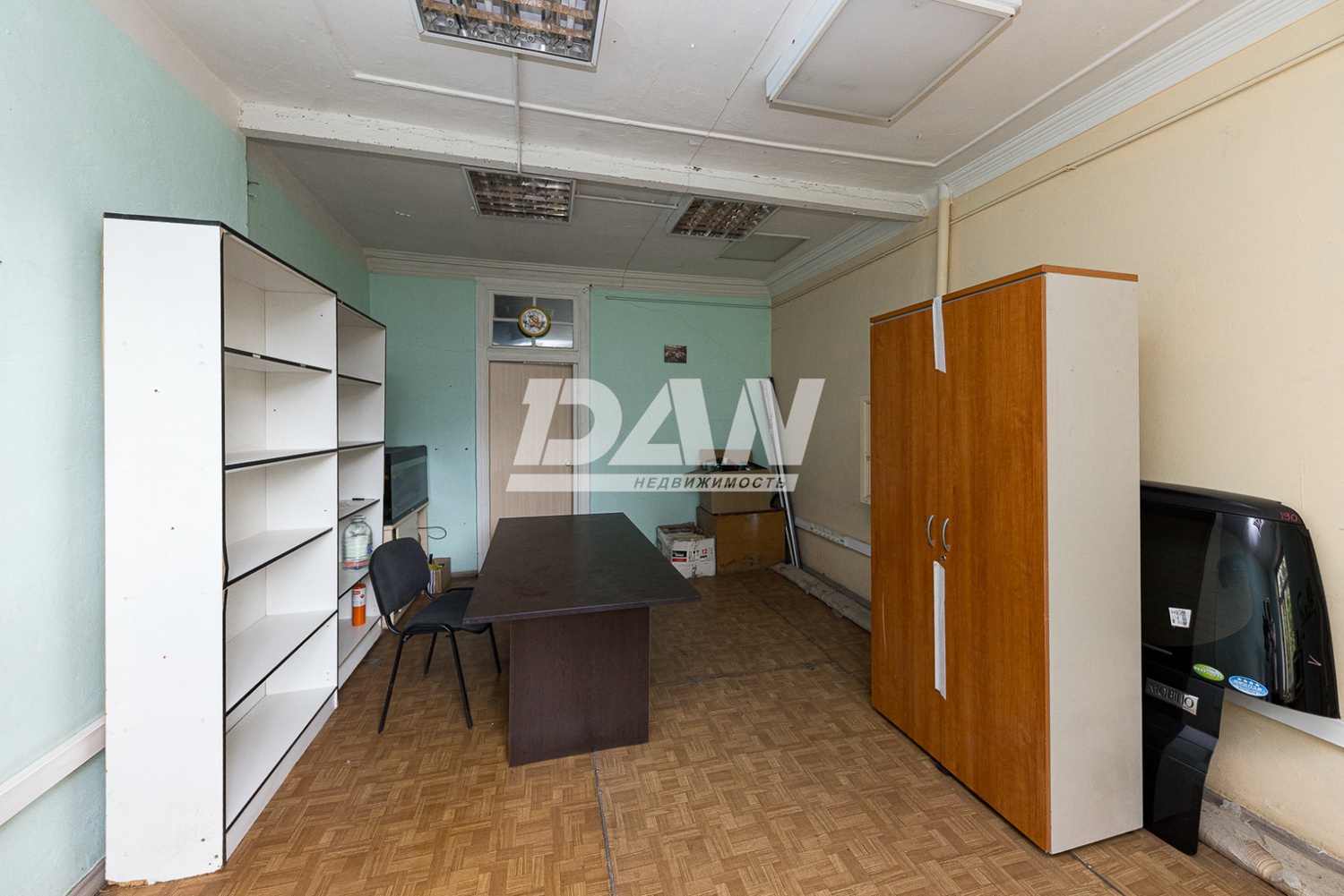 Помещение свободного назначения 353 м²