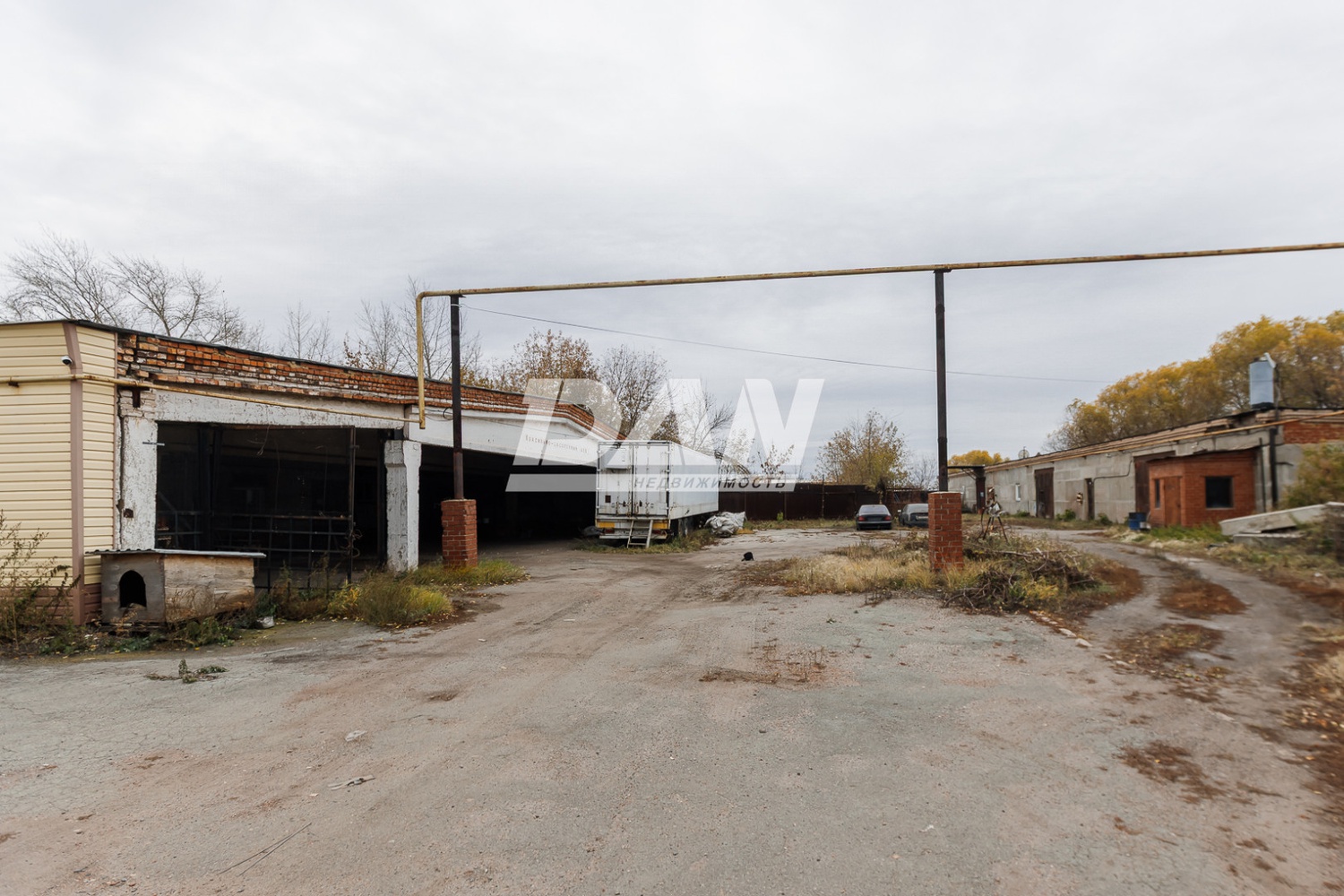 Производственное помещение 413 м²