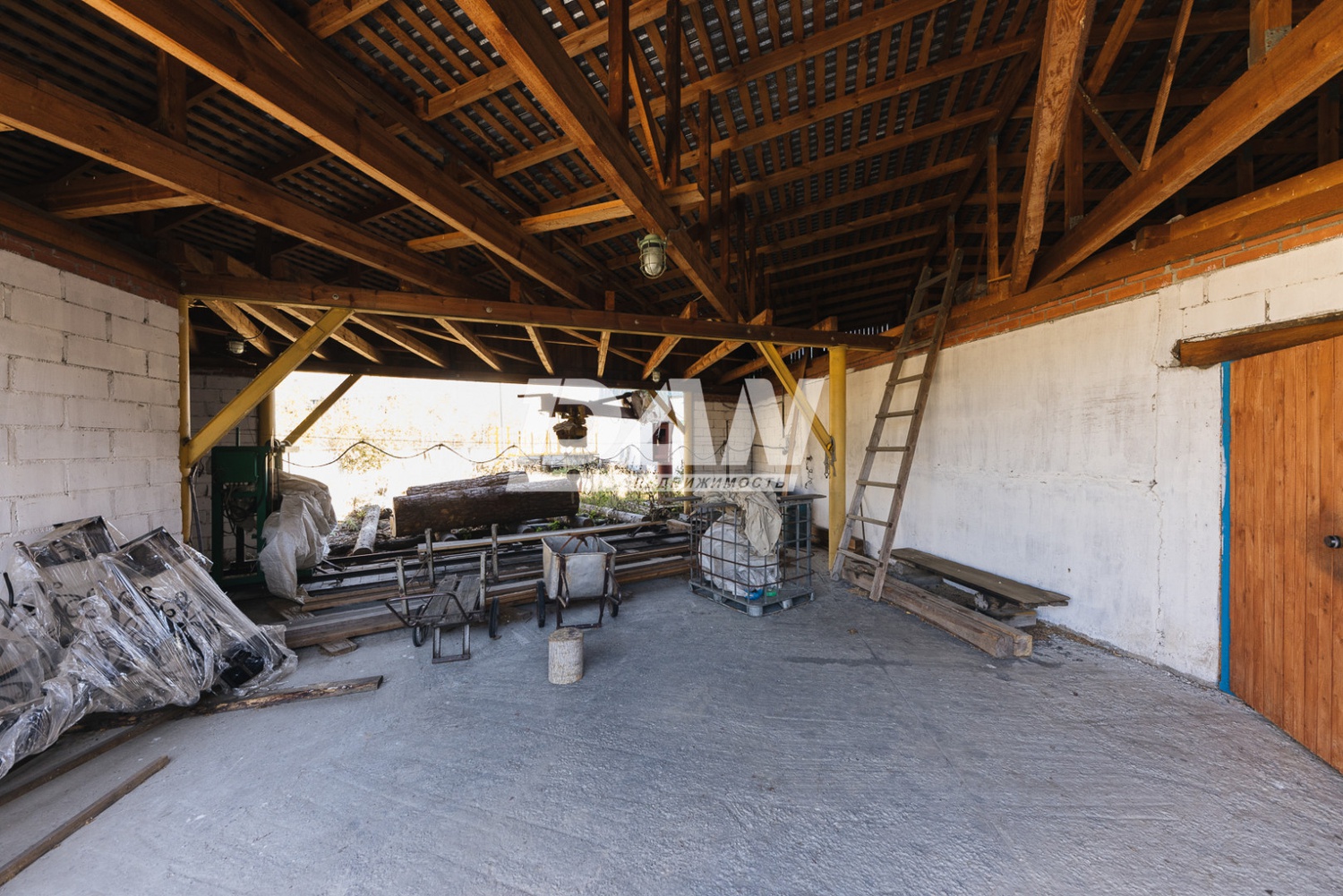 Производственное помещение 1032 м²