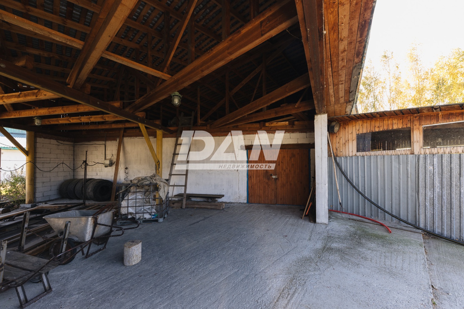 Производственное помещение 1032 м²