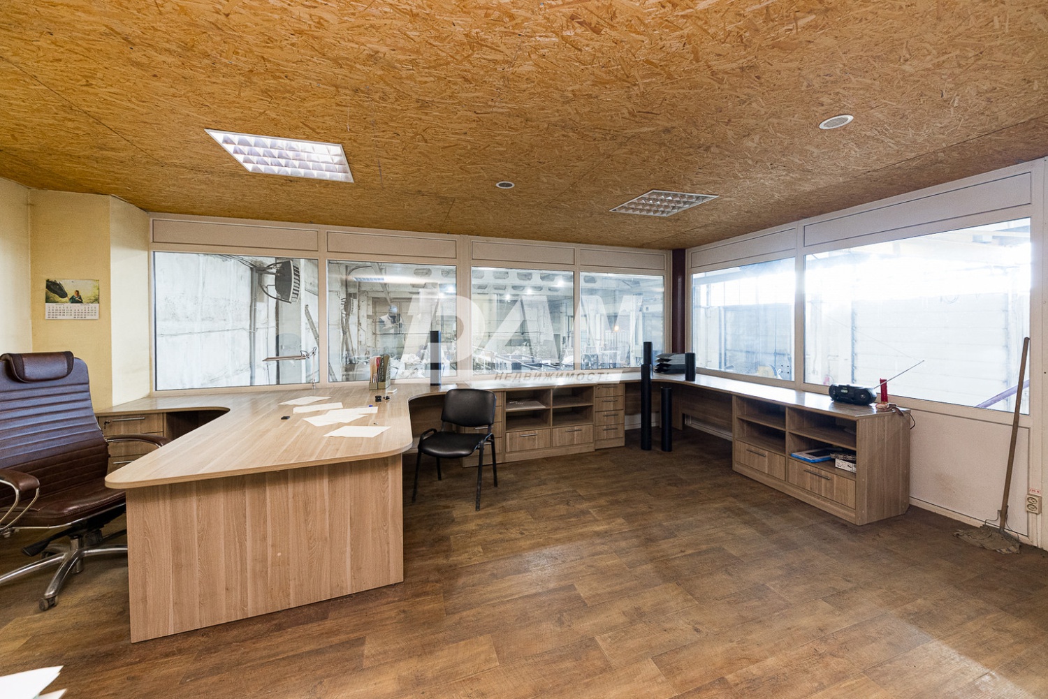 Производственное помещение 1200 м²