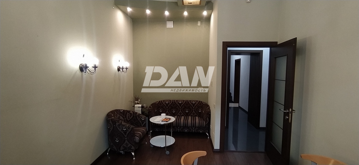 Помещение свободного назначения 120 м²