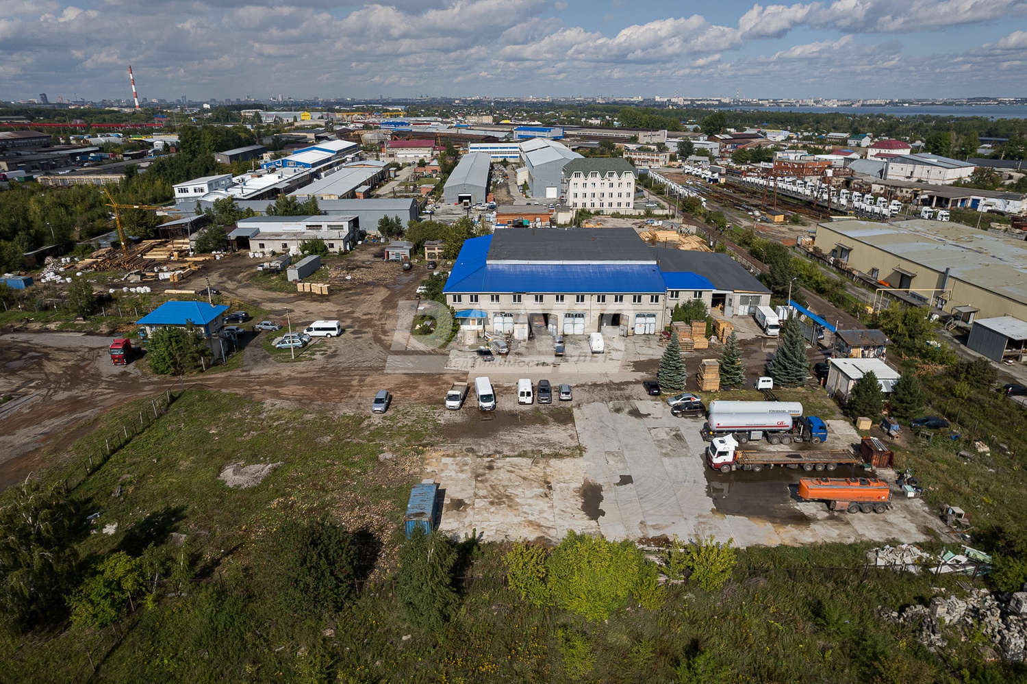 Производственное помещение 3826 м²