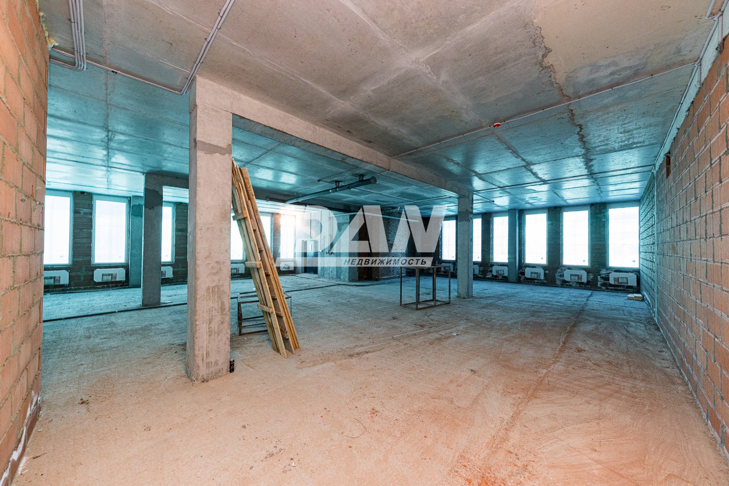 Торговая площадь 342,5 м²