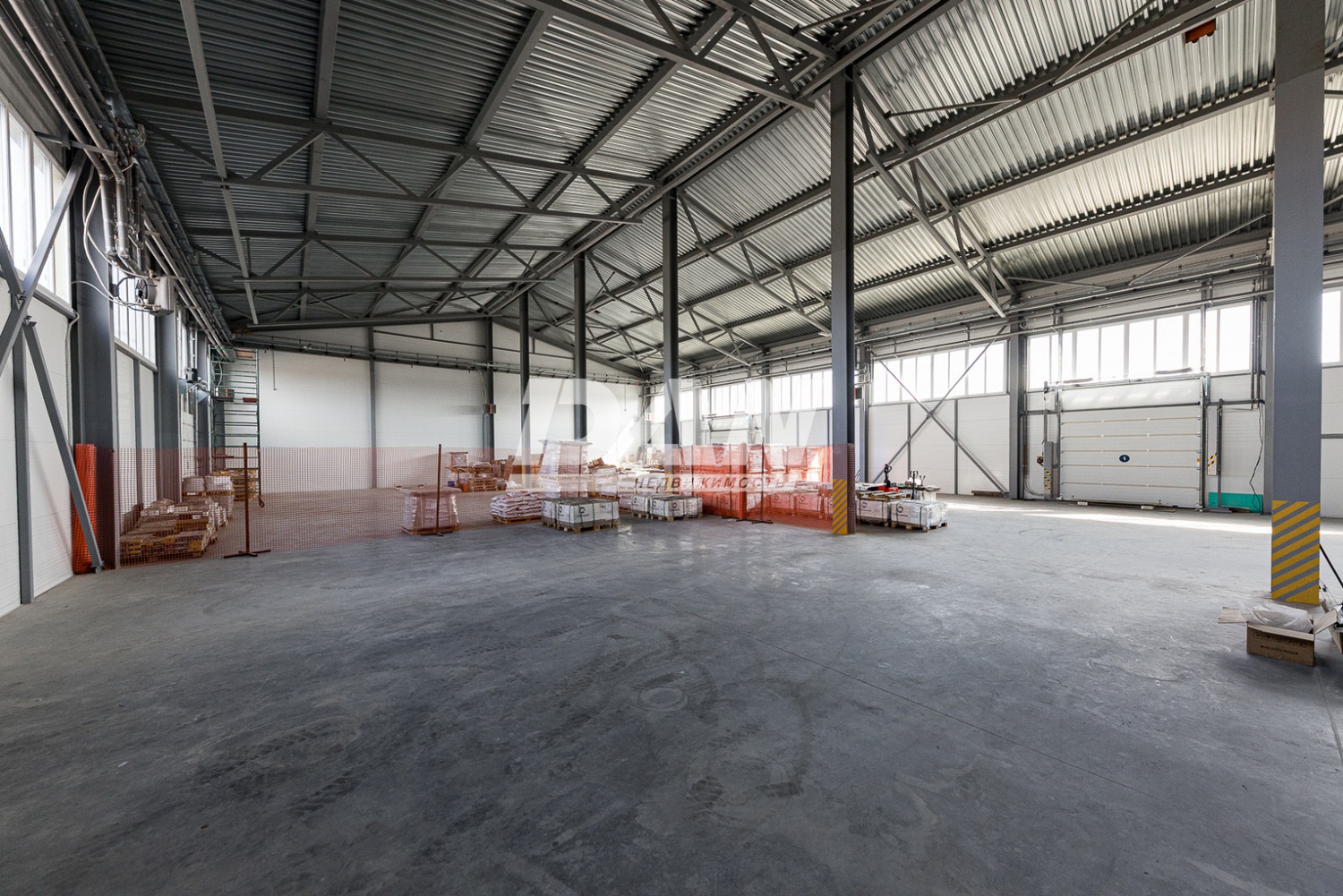 Склад 1872 м²