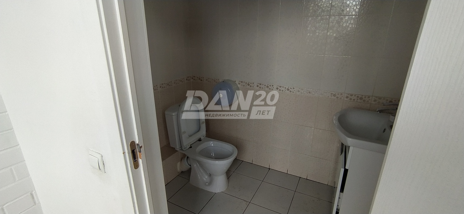 Помещение свободного назначения 347,5 м²