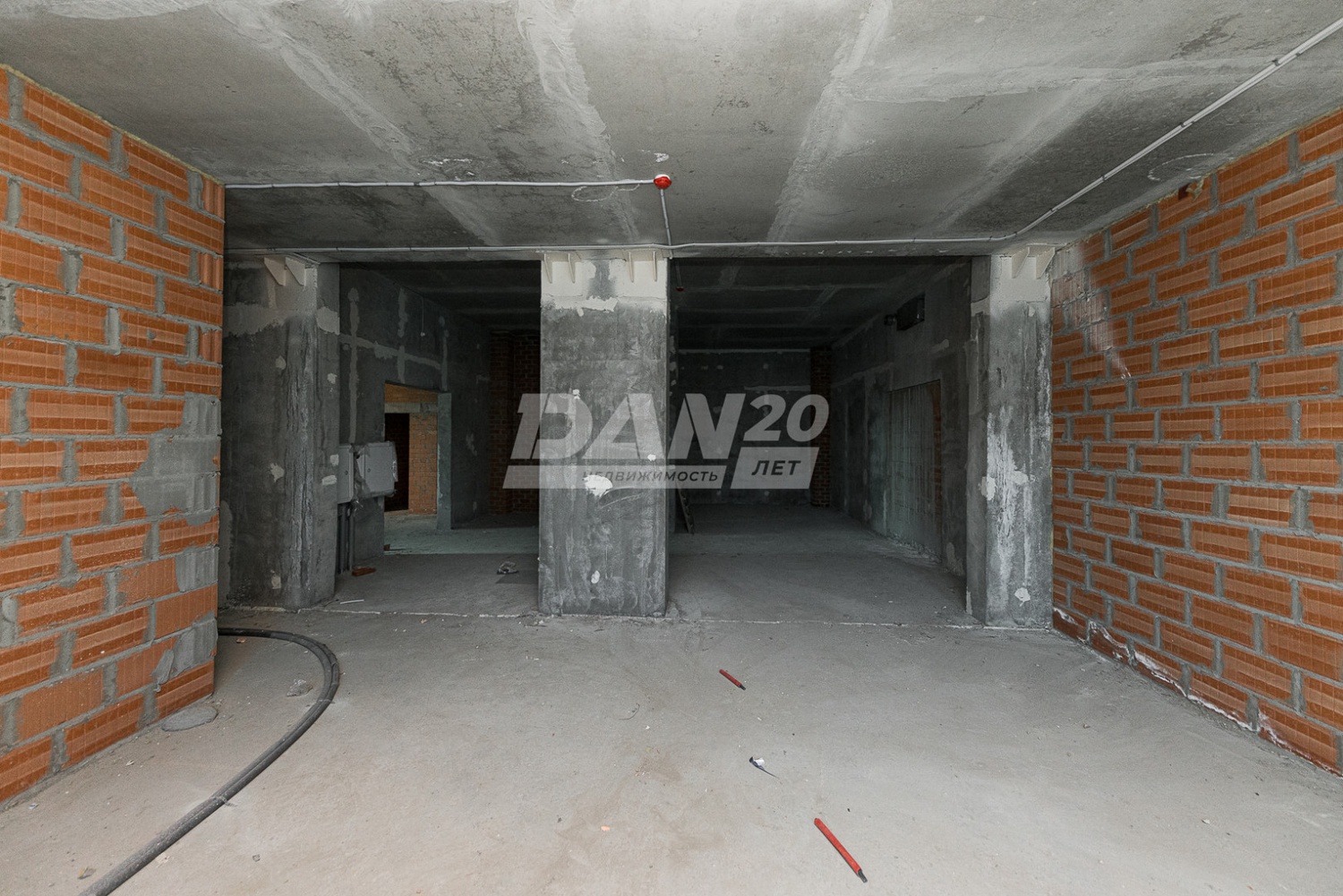 Торговая площадь 323,8 м²