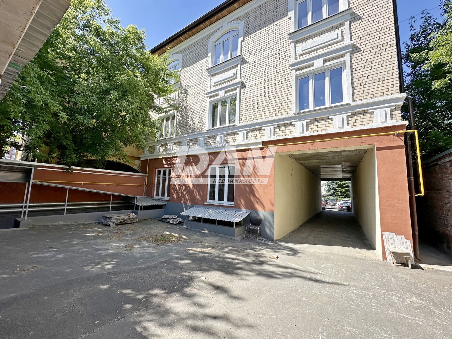 Офис 700 м²