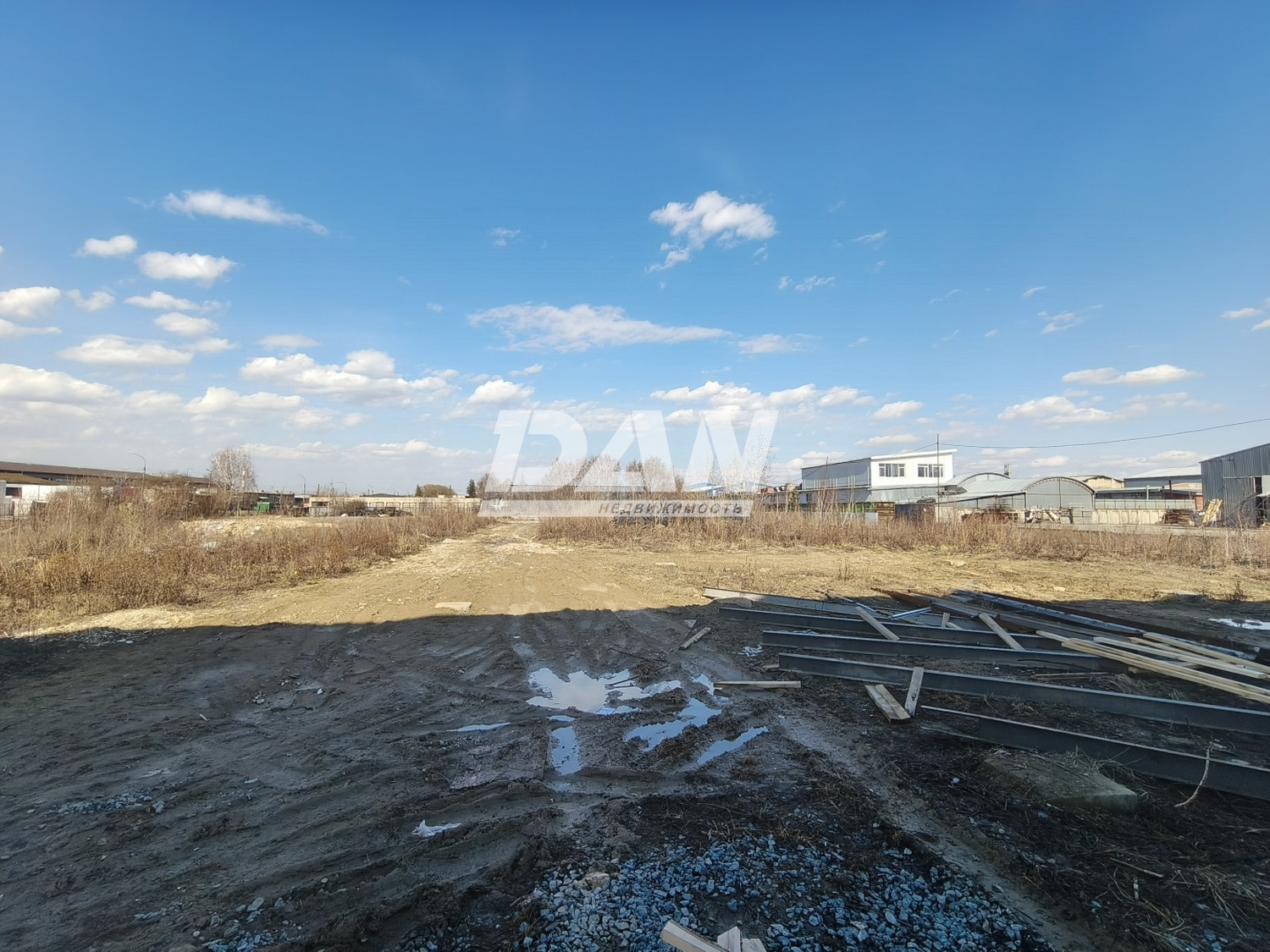 Склад 1300 м²