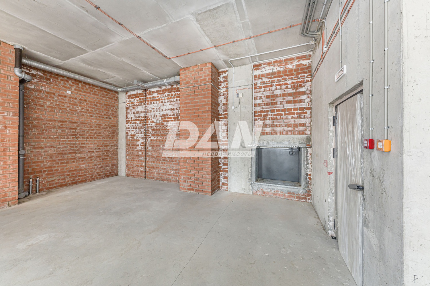 Торговая площадь 459,6 м²