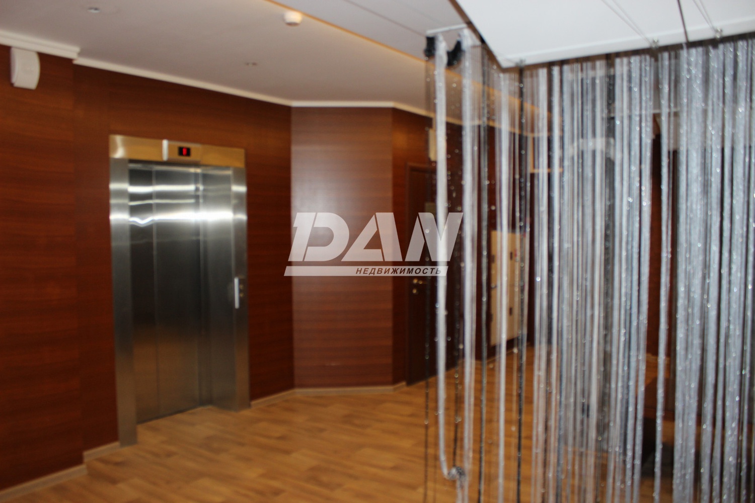 Помещение свободного назначения 897,7 м²