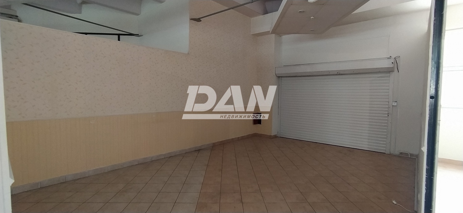 Помещение свободного назначения 820 м²