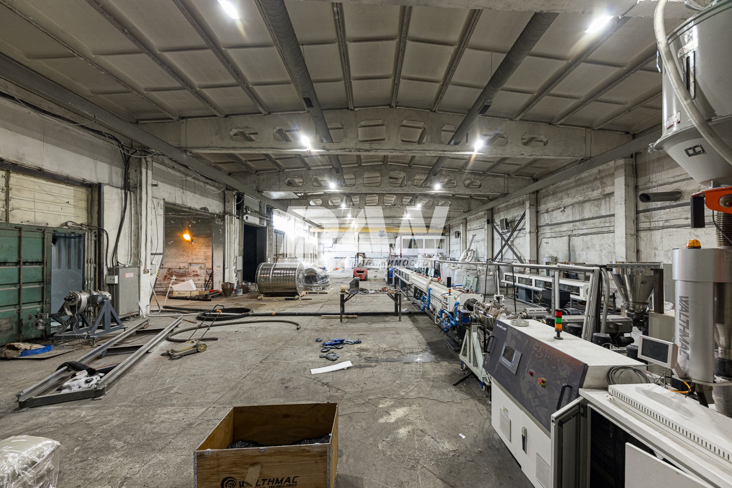 Производственное помещение 1200 м²