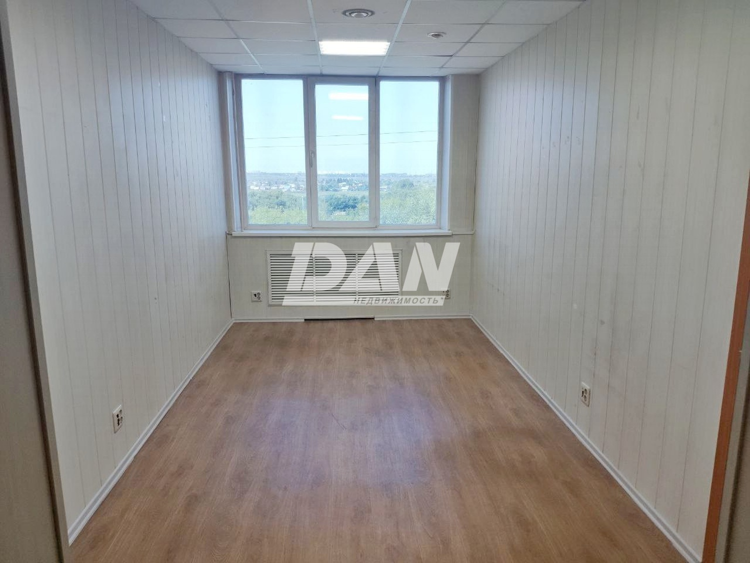Офис 300 м²