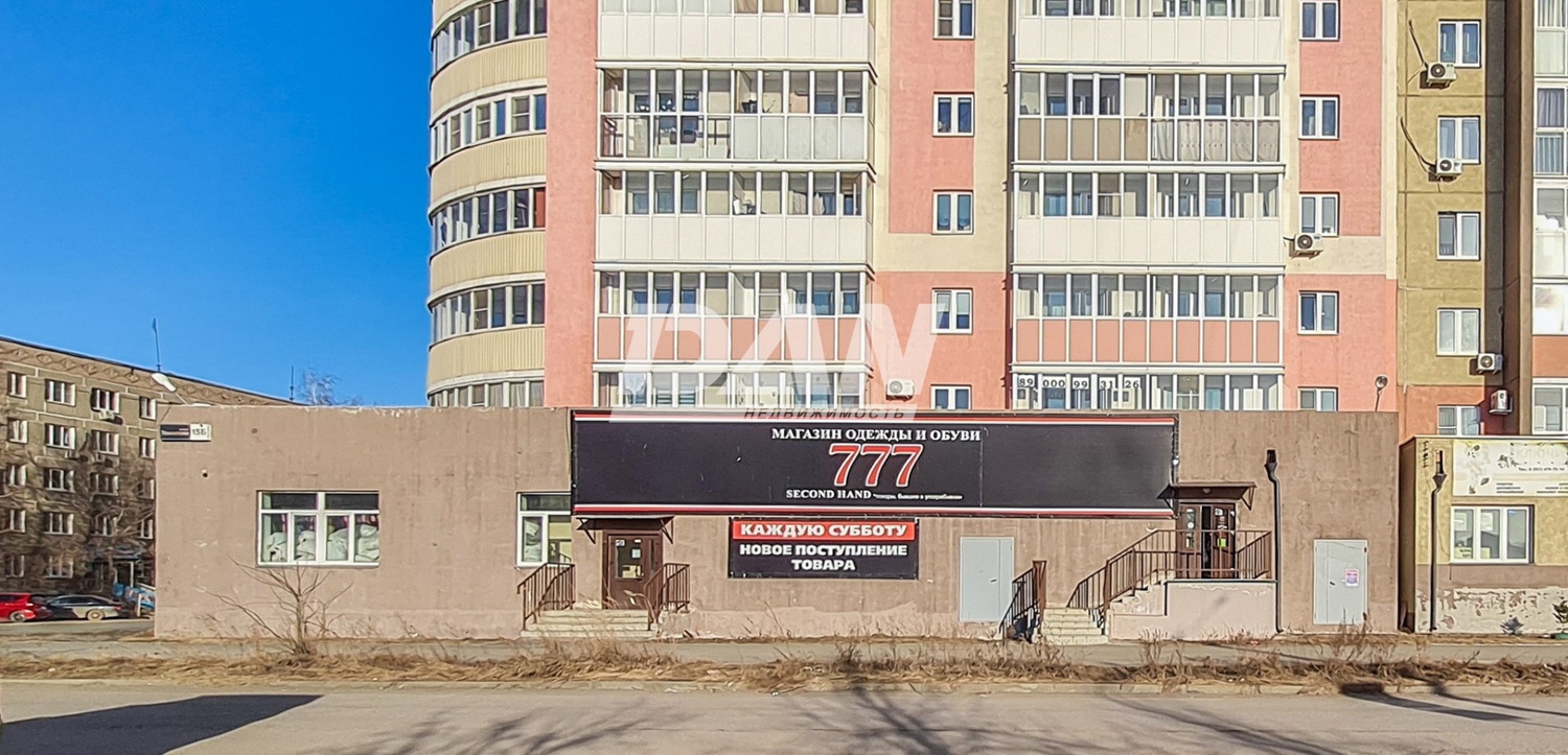 Торговое помещение 267,1 м²