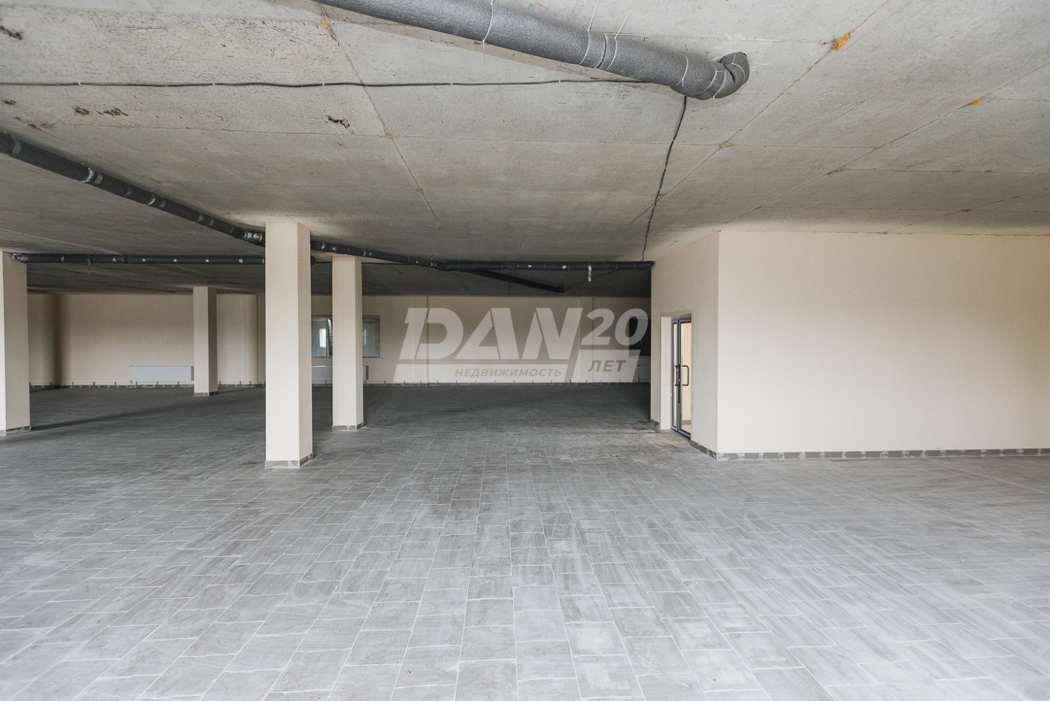 Помещение свободного назначения 844 м²