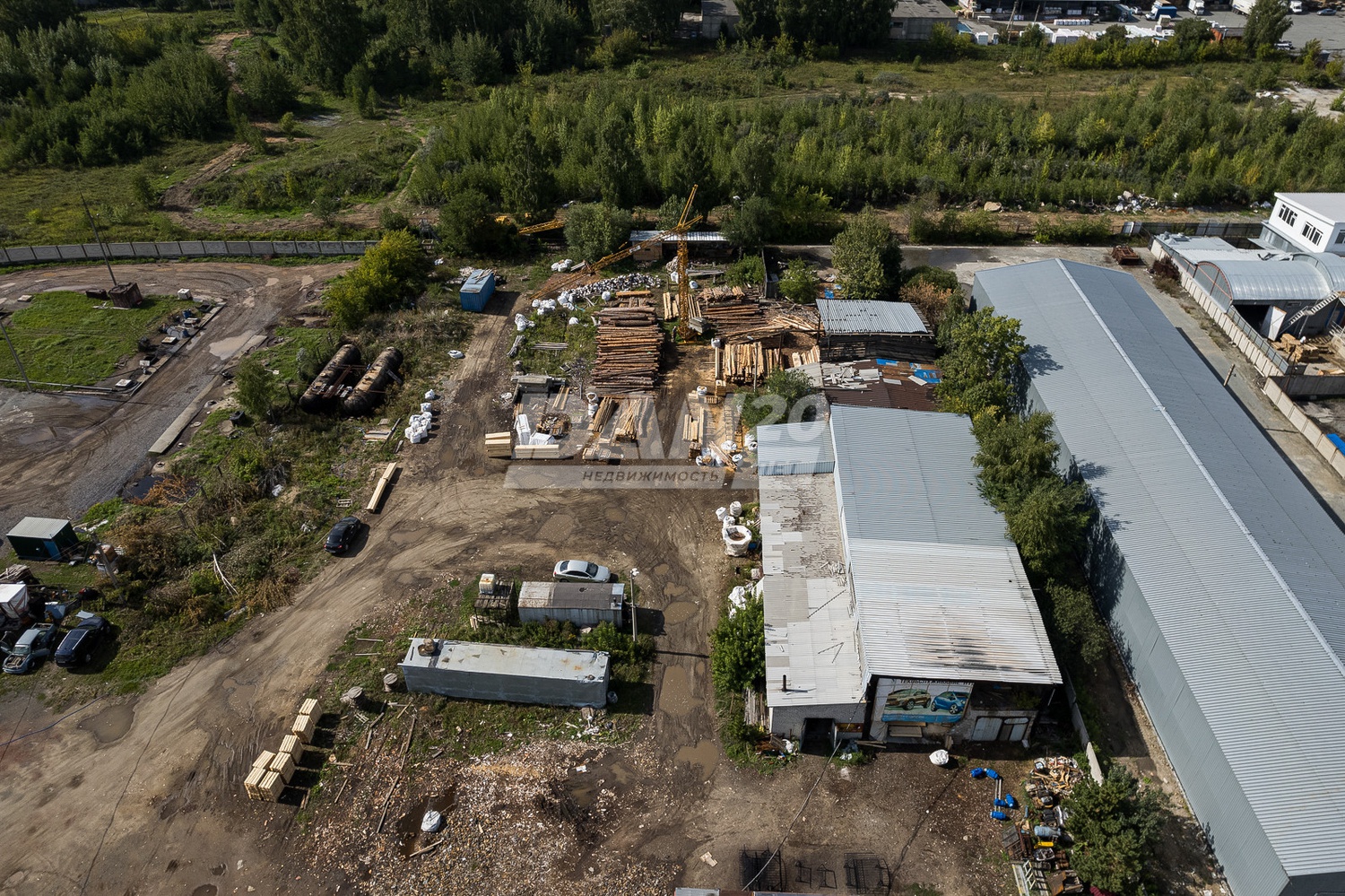 Производственное помещение 3826 м²