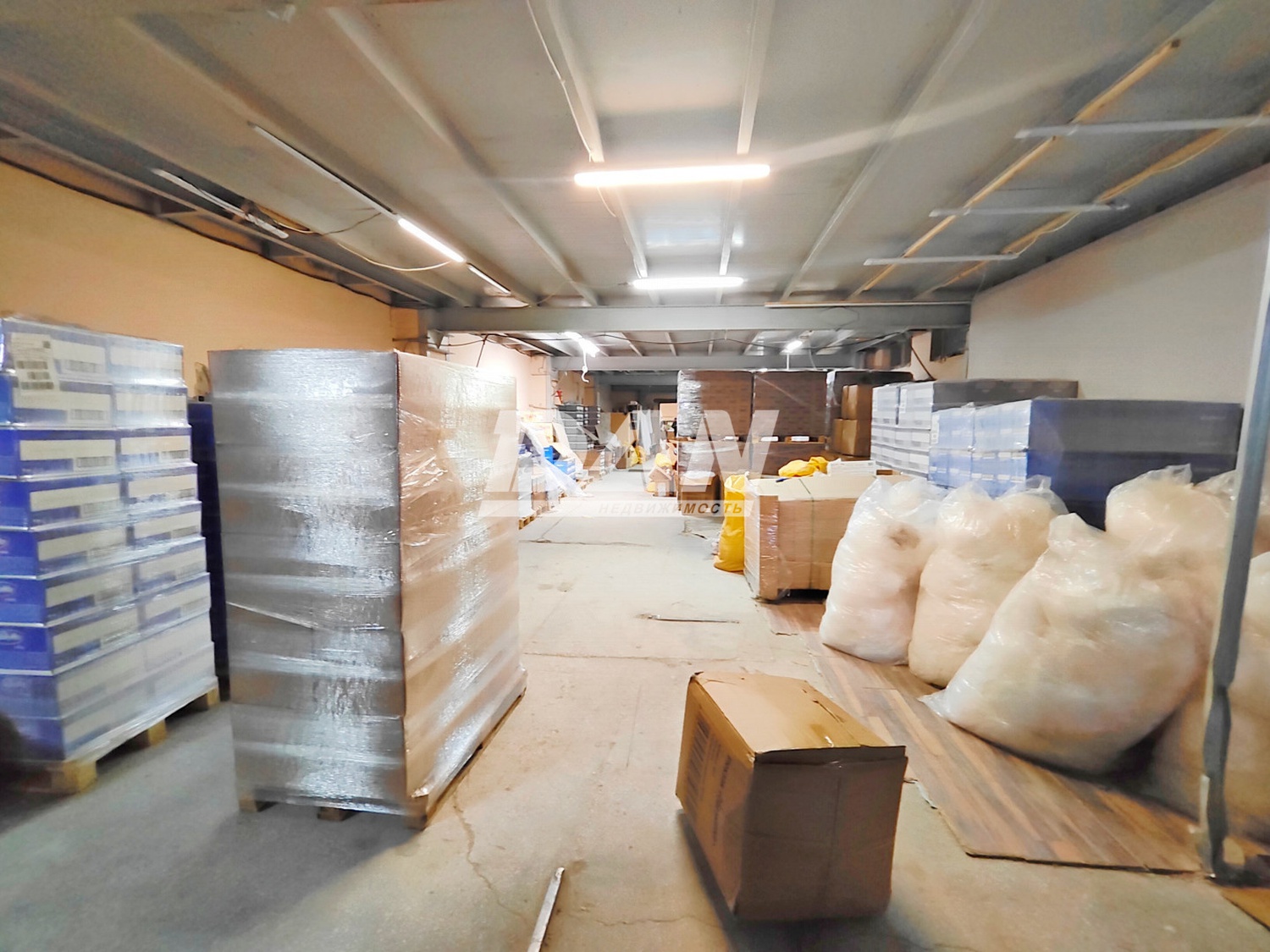Производственное помещение 1630 м²