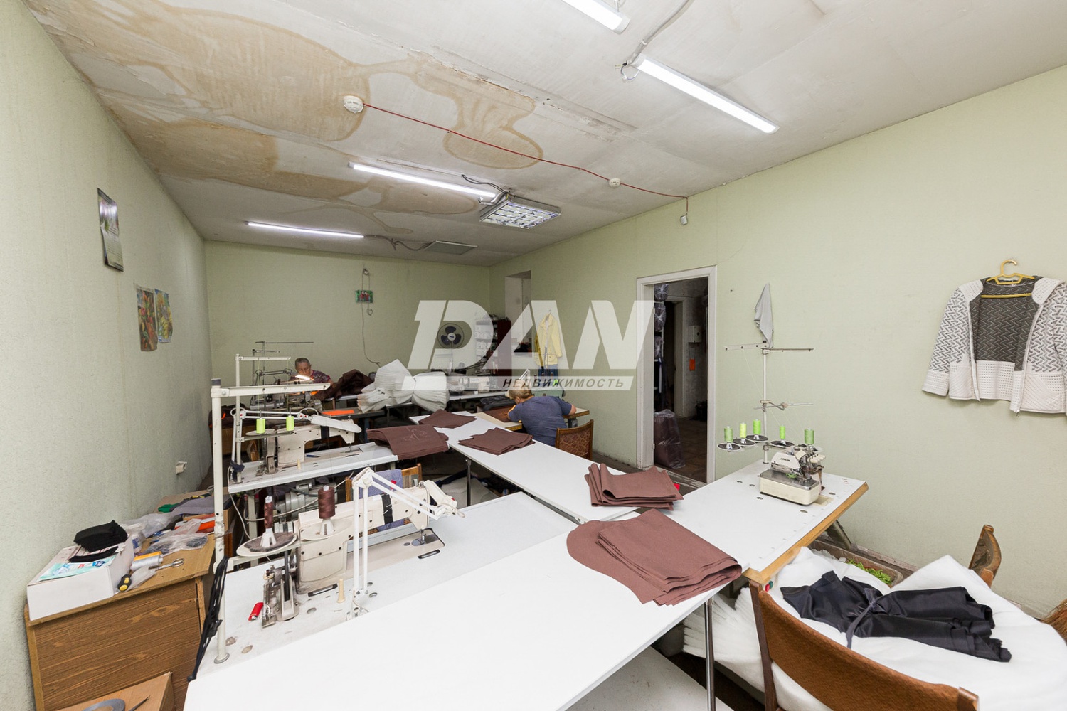 Производственное помещение 944 м²