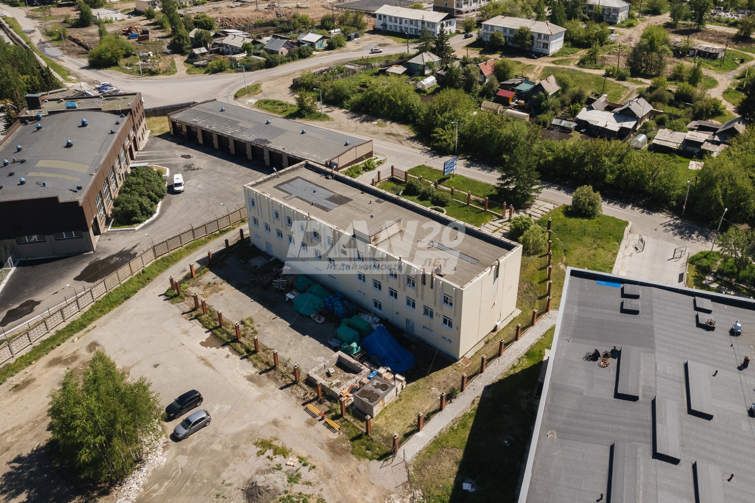 Помещение свободного назначения 1380 м²