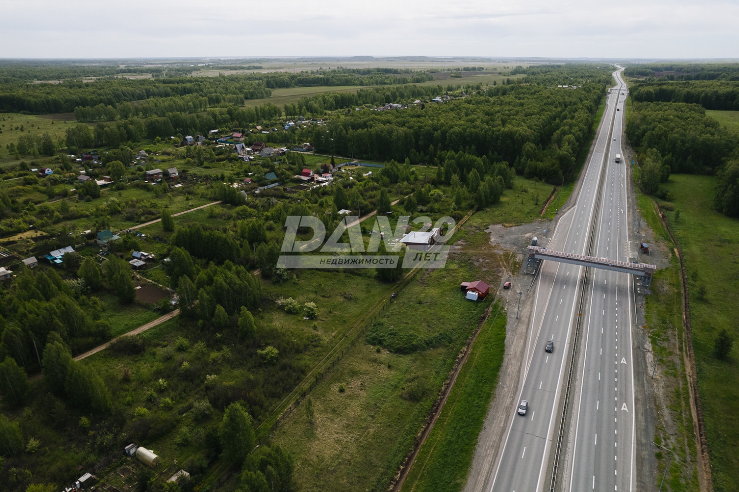 Земельный участок 15000 м²