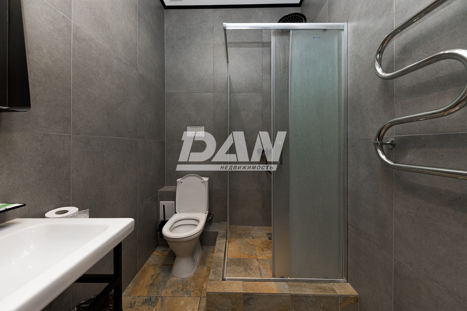 Помещение свободного назначения 573,2 м²