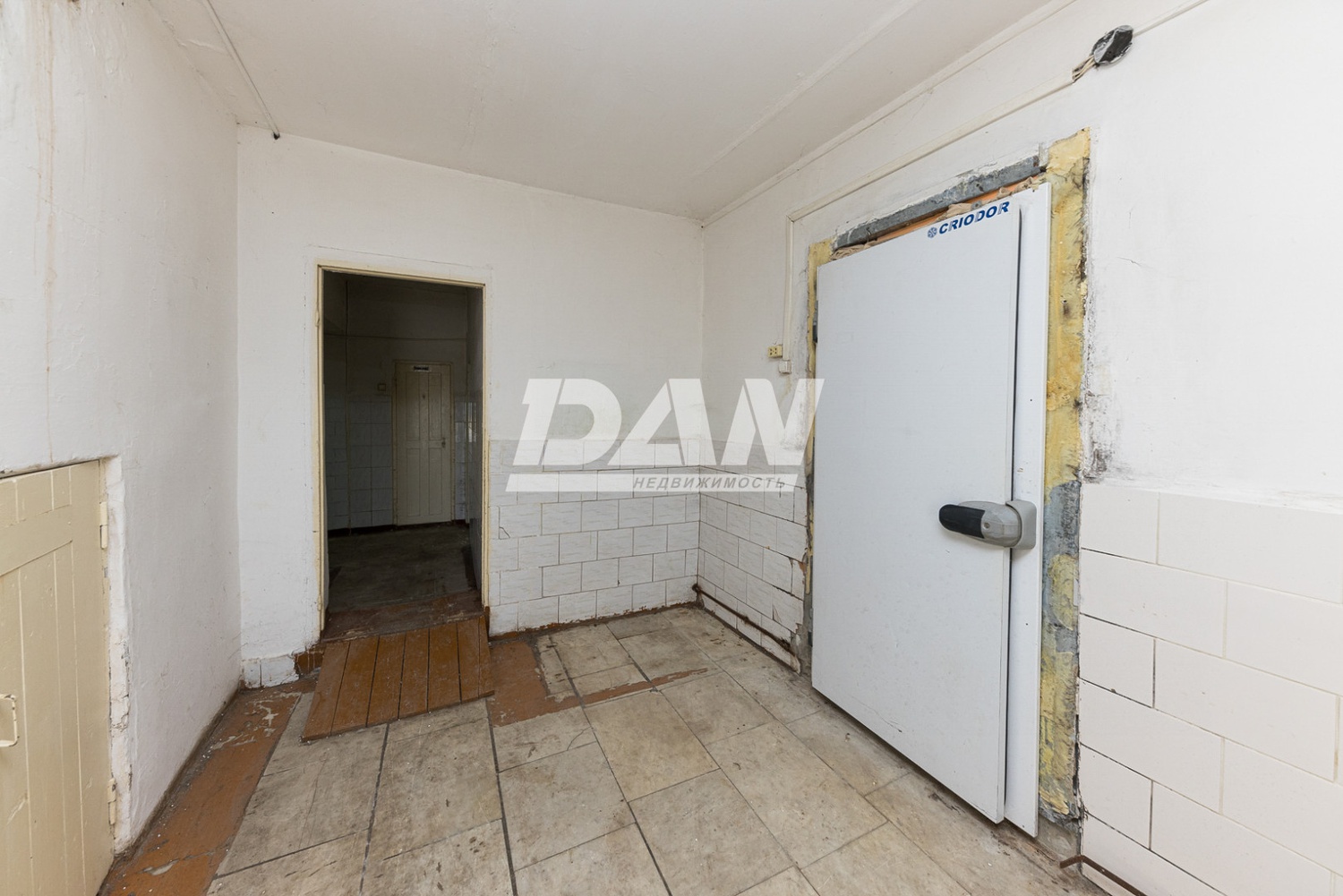 Производственное помещение 501 м²