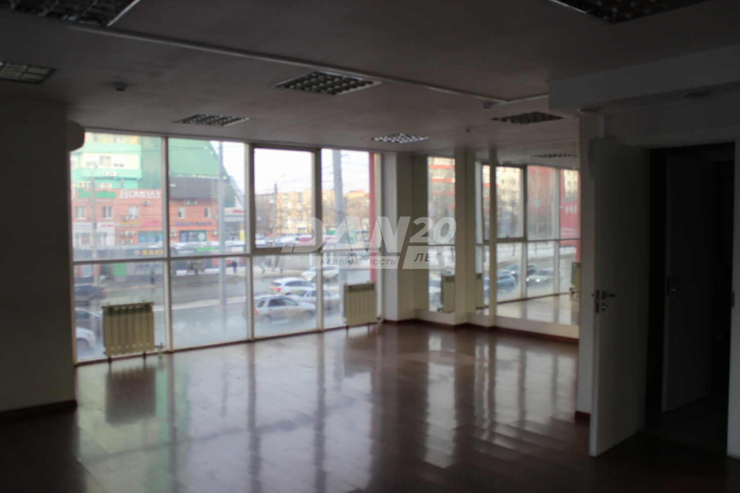 Помещение свободного назначения 897,7 м²