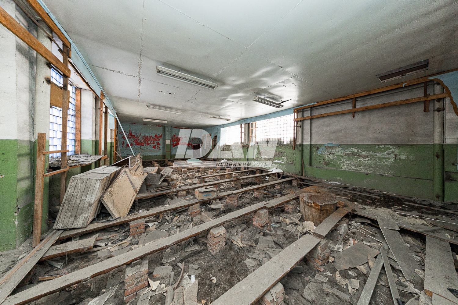 Производственное помещение 2247 м²