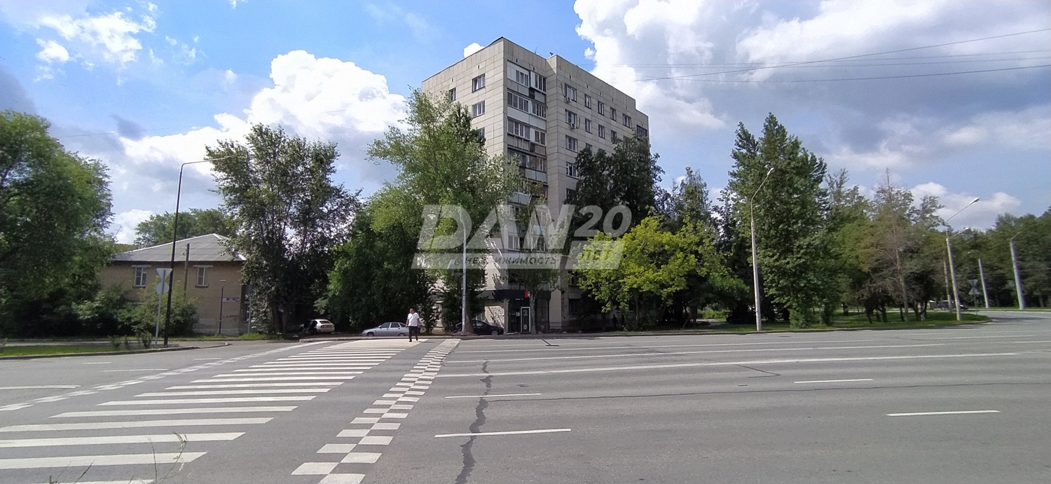 Торговая площадь 102 м²