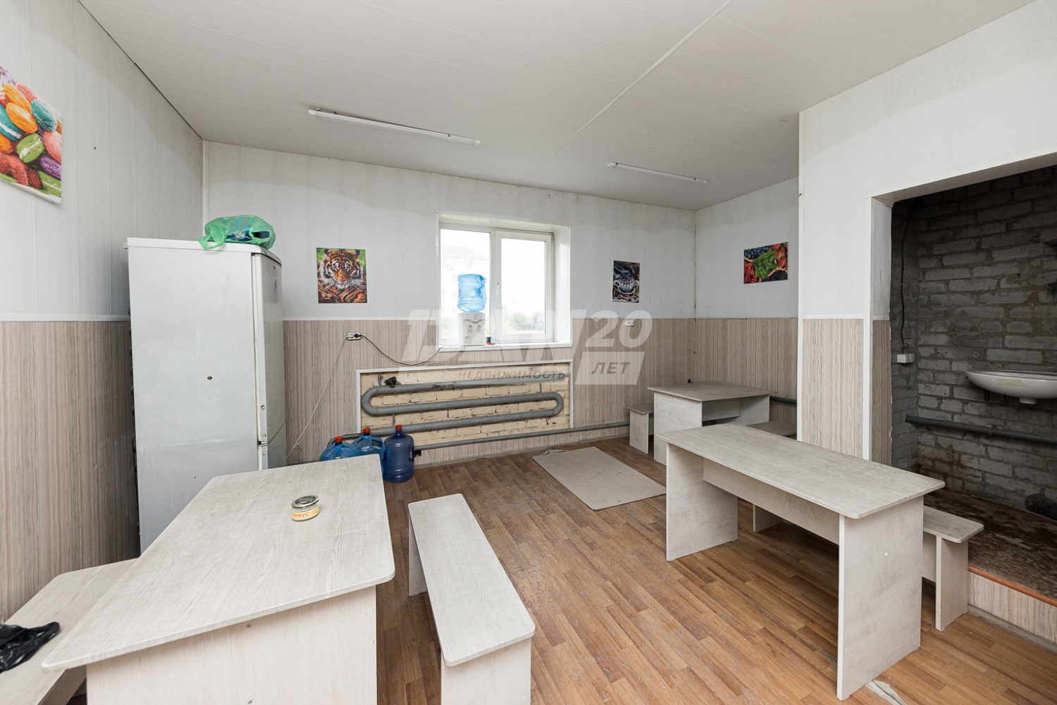 Производственное помещение 983 м²