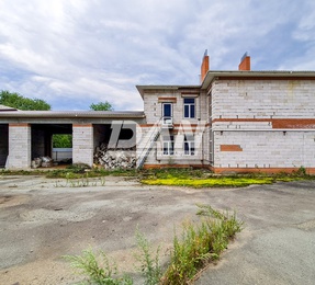 Помещение свободного назначения, 1032 м²