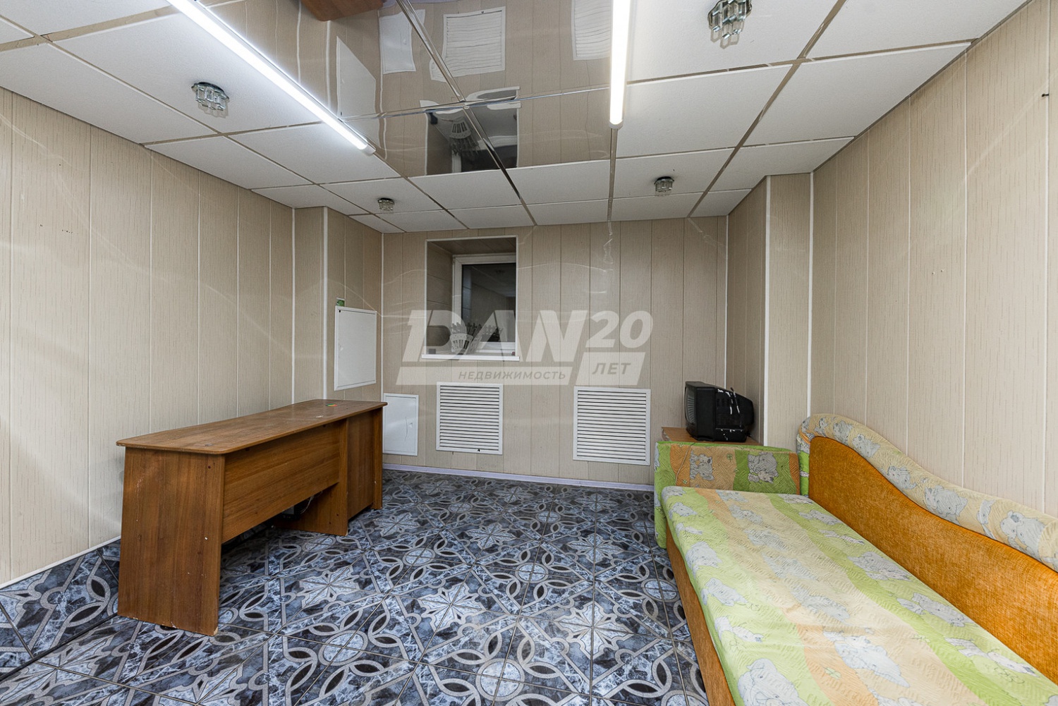 Торговая площадь 95 м²