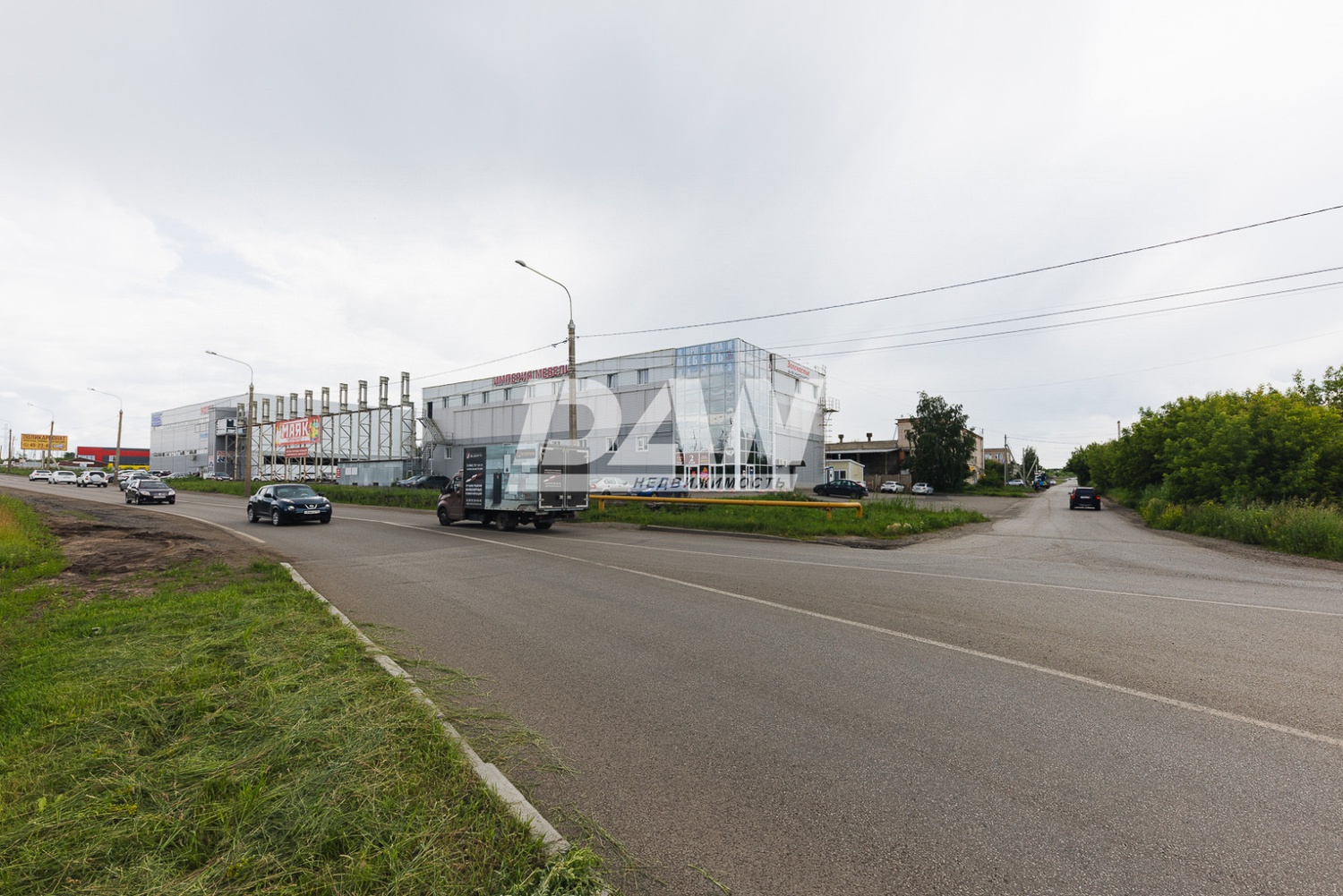 Торговая площадь 5000 м²